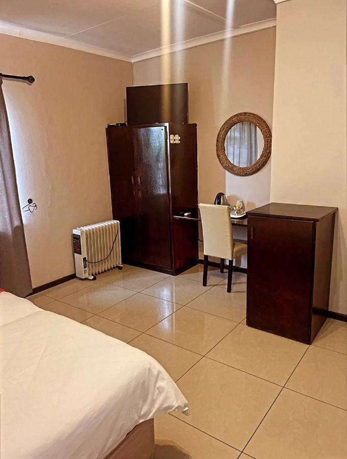 Ethithiya Boutique Guesthouse Windhoek Luaran gambar