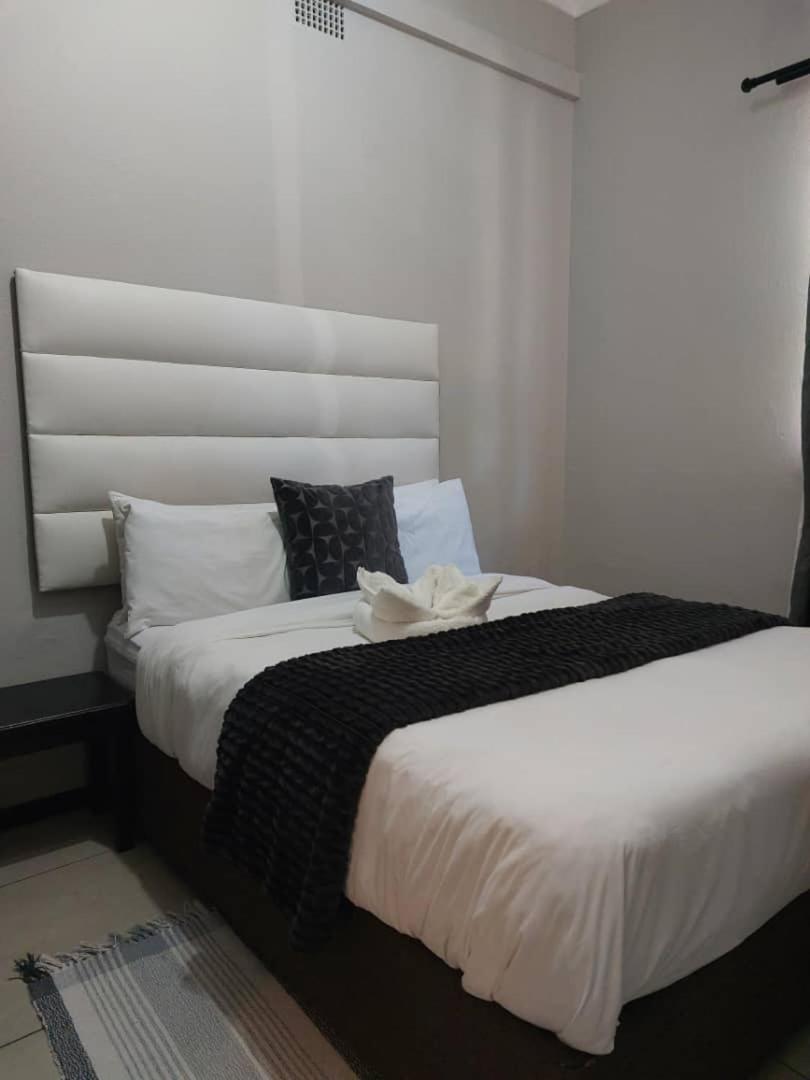 Ethithiya Boutique Guesthouse Windhoek Luaran gambar